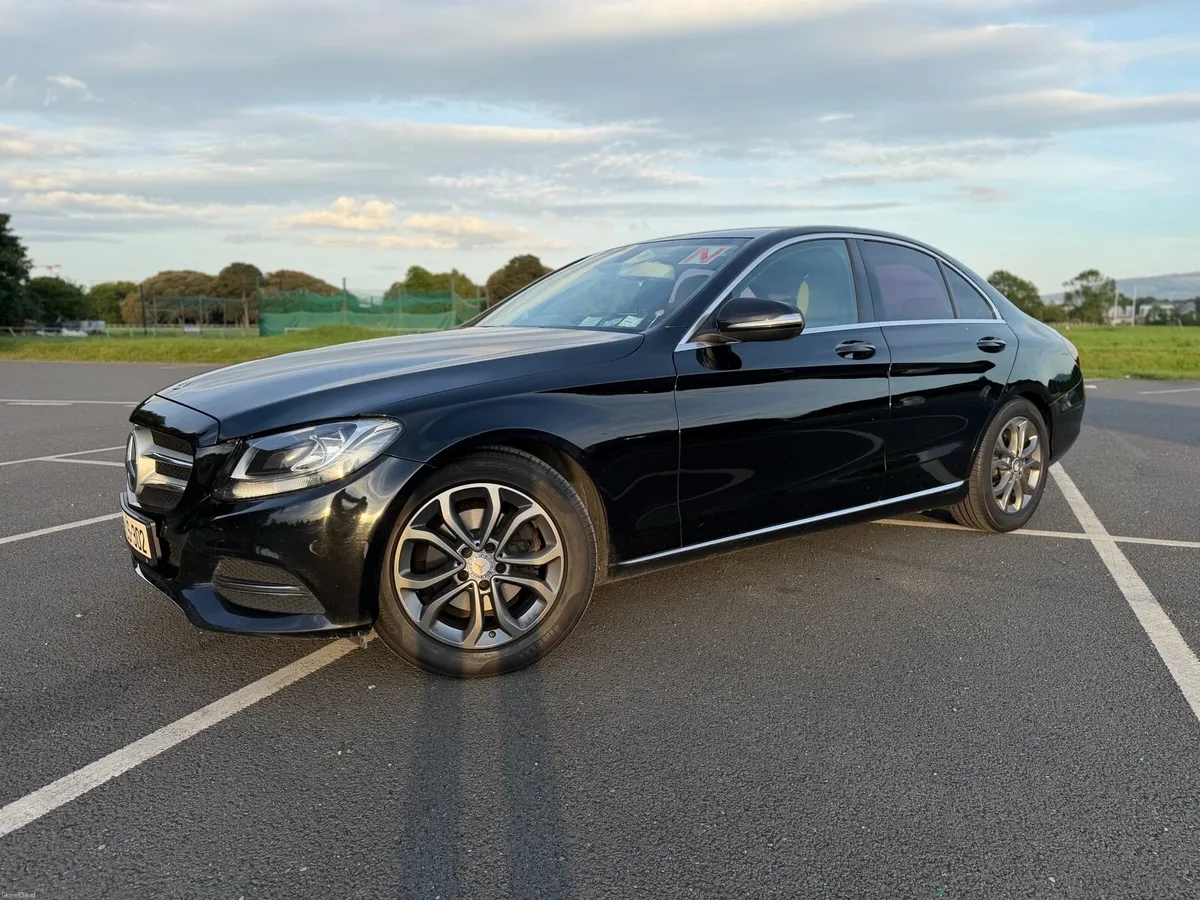 Mercedes C220d | automatic | 2014 | low mileage - Image 2