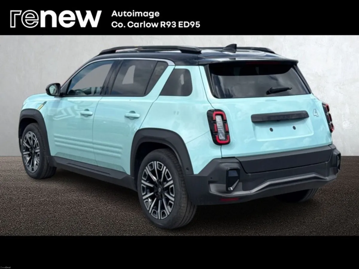 Renault 4 E-TECH 150 (262 SCRAPPAGE OFFER) - Image 3