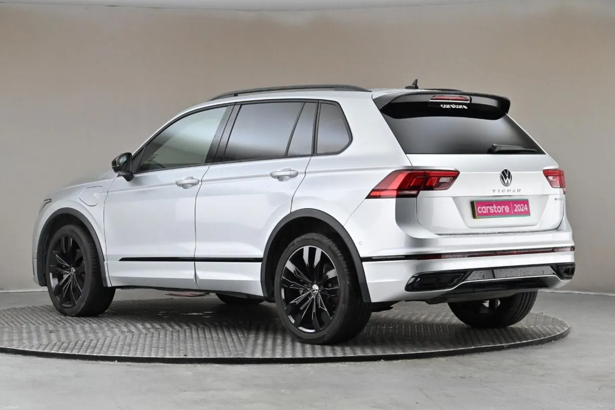 Volkswagen Tiguan 1.4 TSI DSG R-LINE BLACK EDITION - Image 6