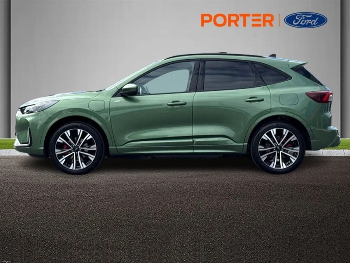 Ford Kuga *UPGRADED ALLOYS* *PAN ROOF* *ST LINE X - Image 6