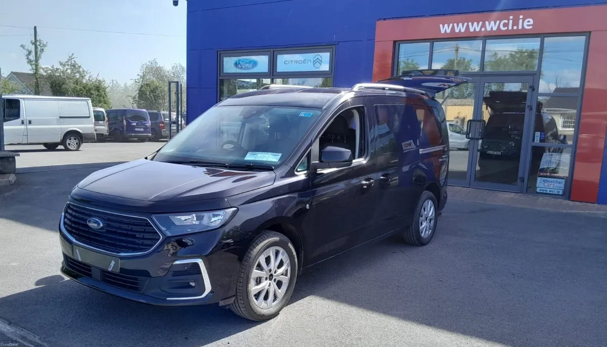 Wheelchair Taxi Ford Tourneo Connect 262 - Image 1