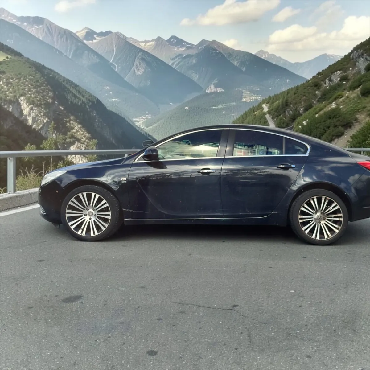 2012 Vauxhall Insignia 2.0 Dsl CDTI SE NAV - Image 3