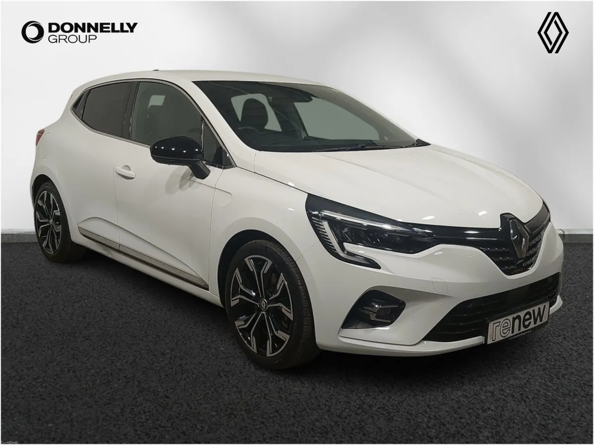 Renault Clio Hatchback Techno - Image 1