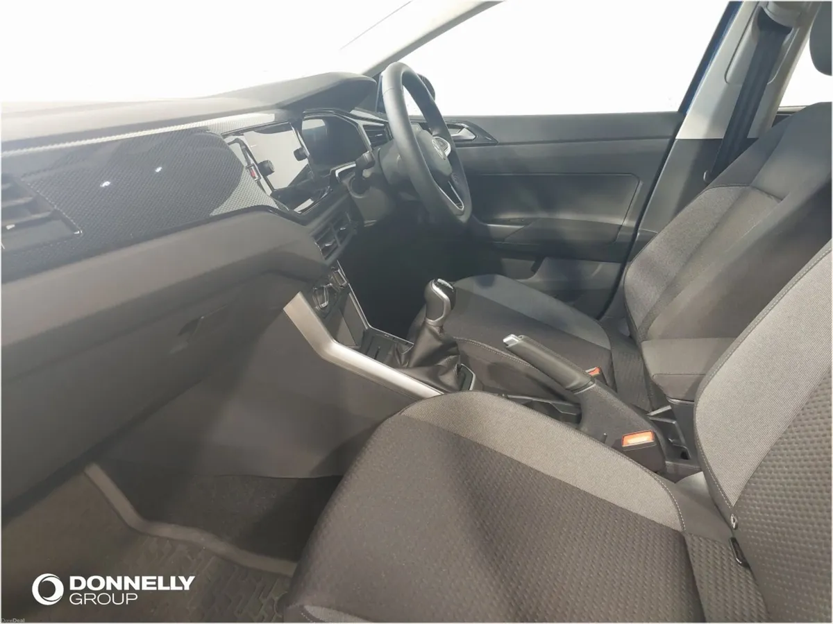 Volkswagen Taigo Hatchback Life - Image 2