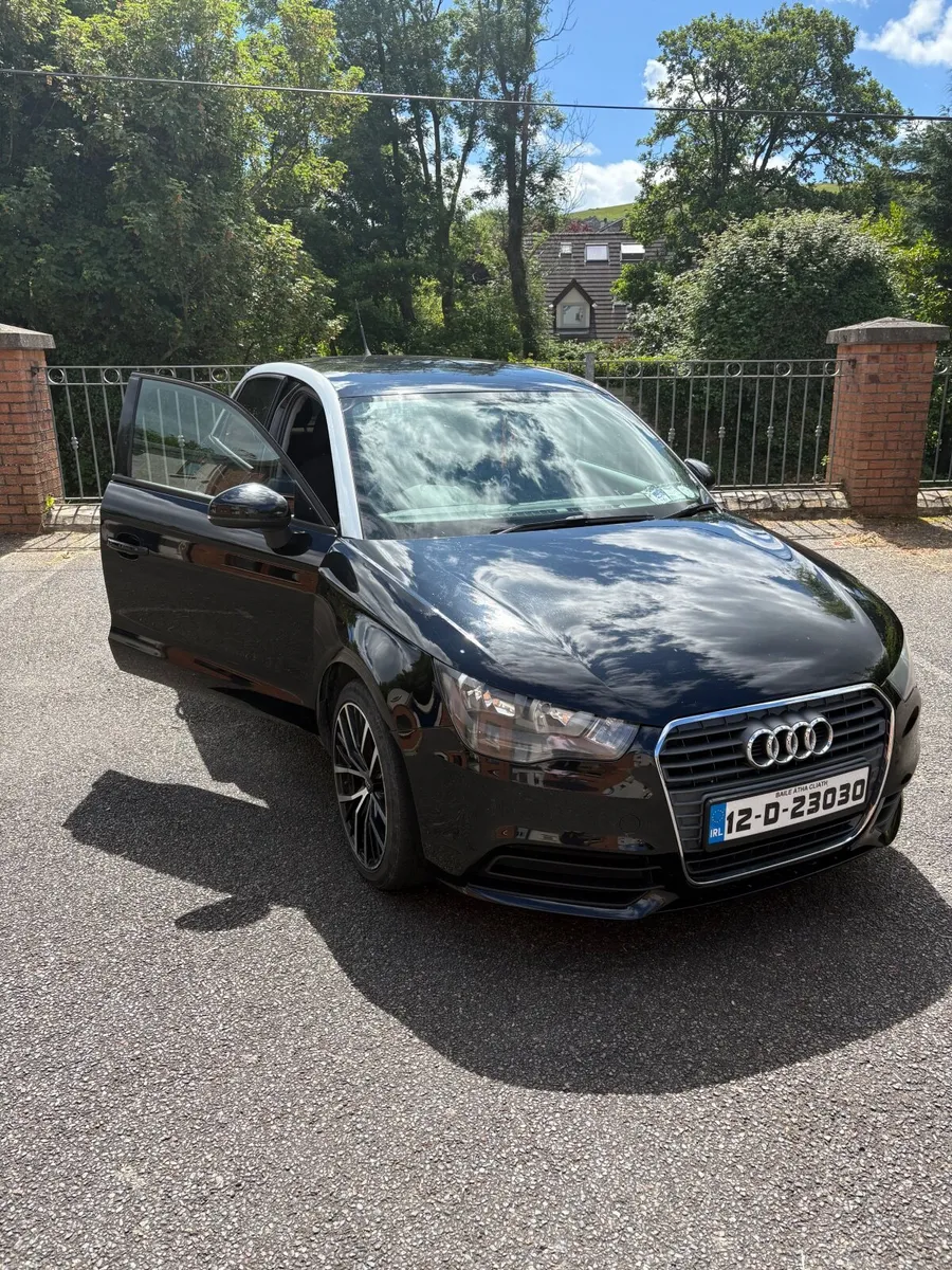 Audi A1 2012 - Image 2