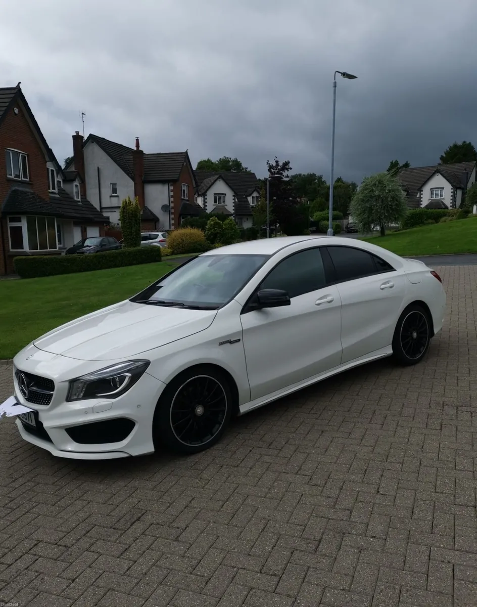 Mercedes-Benz CLA 2015 - Image 2