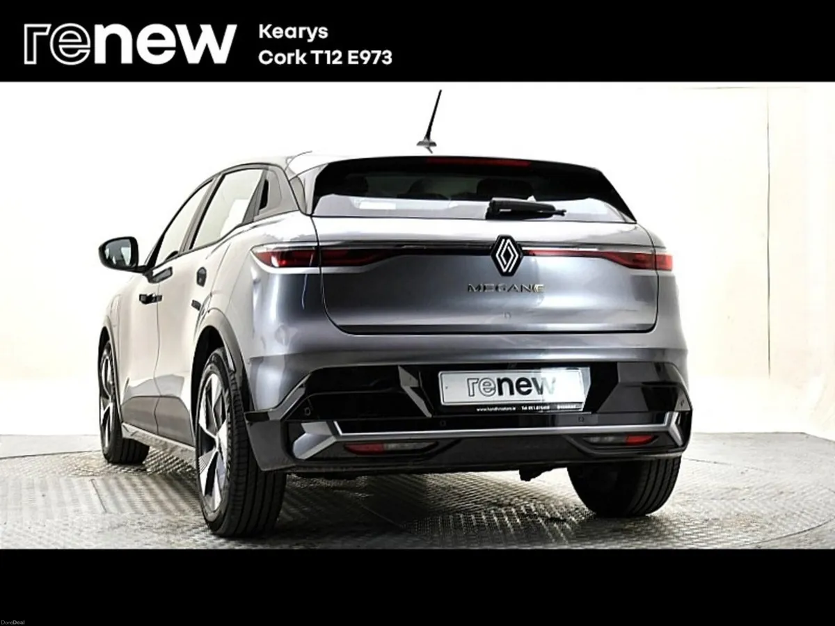 Renault Megane E-Tech Equilibre 220hp EV60 2Tone - Image 4