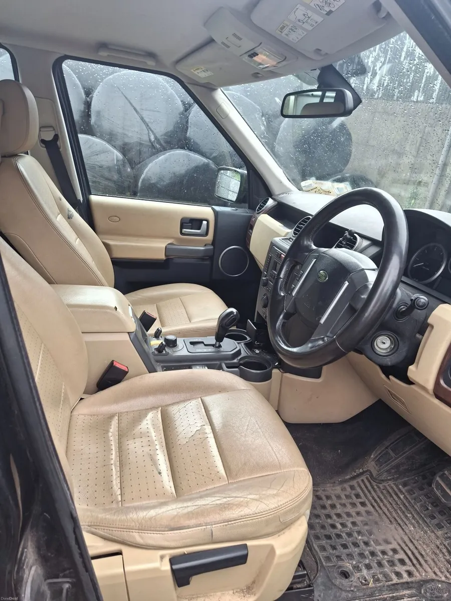 Land Rover Discovery 2007 - Image 1