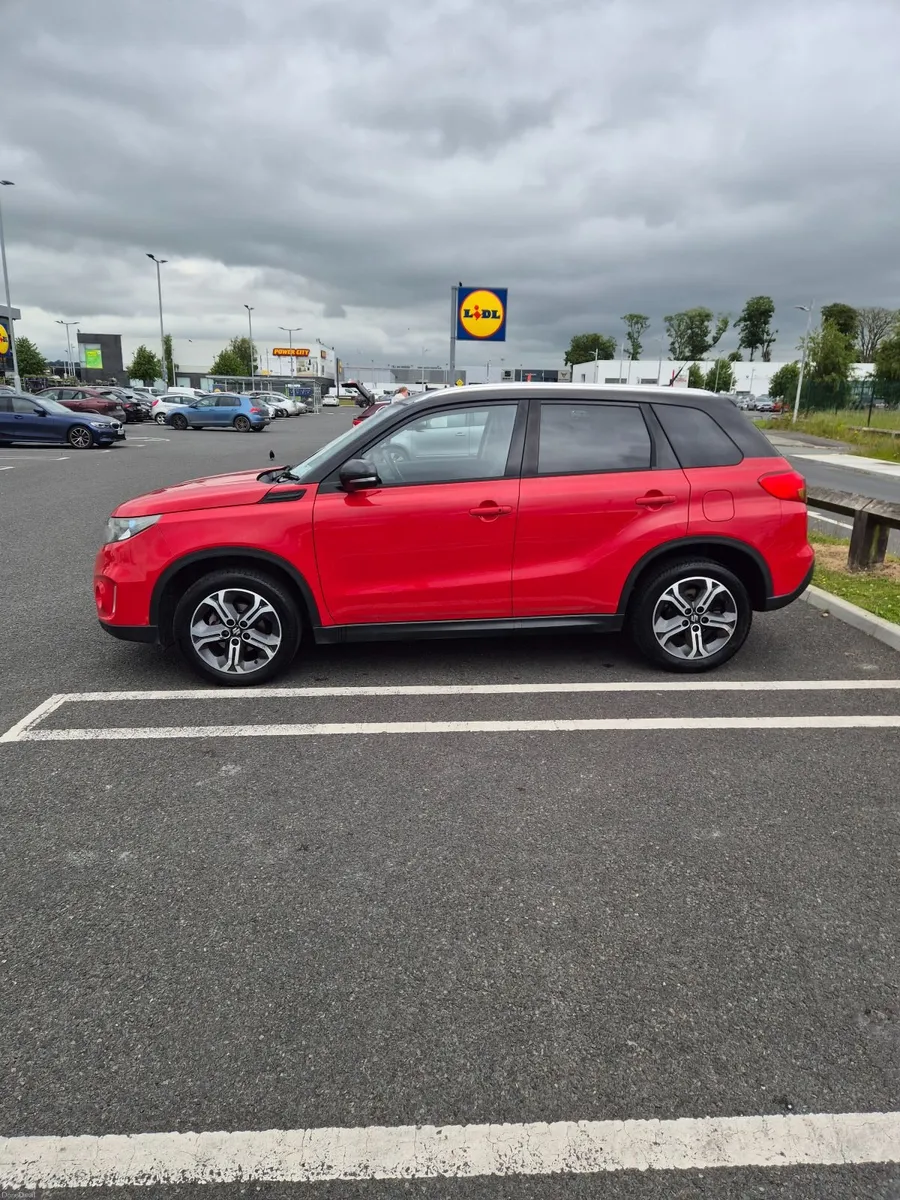 Suzuki Vitara 2016 GLX - Image 2