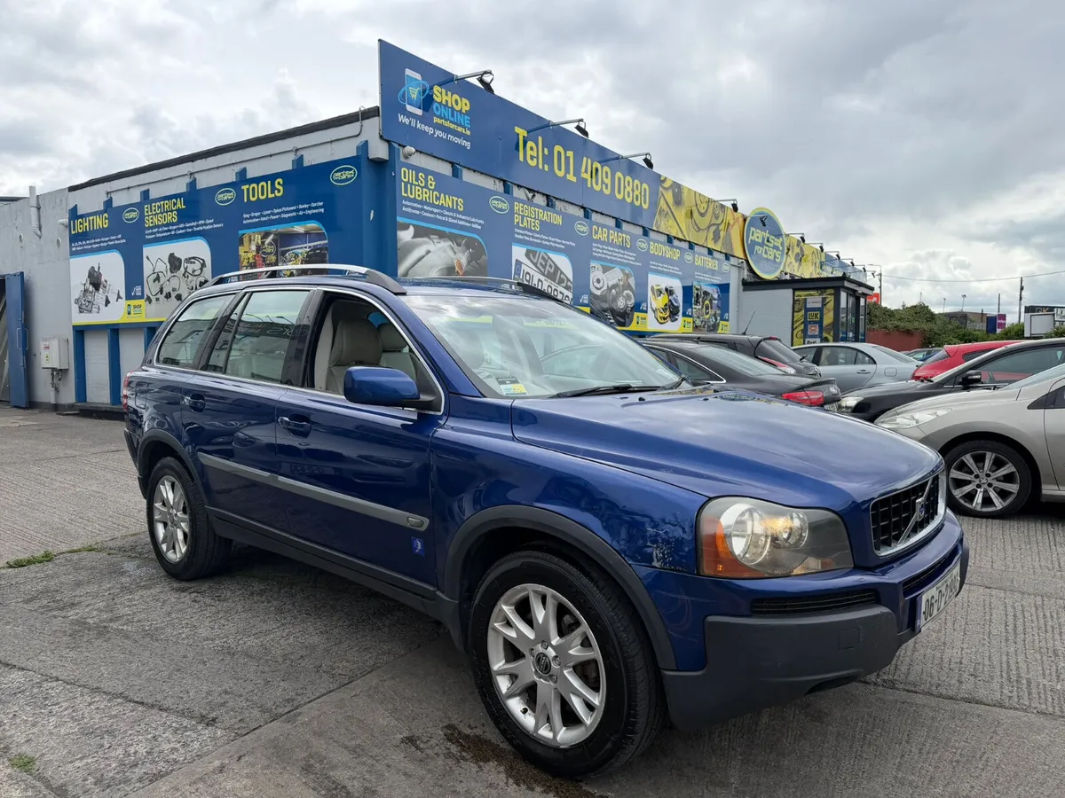 Volvo XC90 2006 automatic 4WD - Image 4