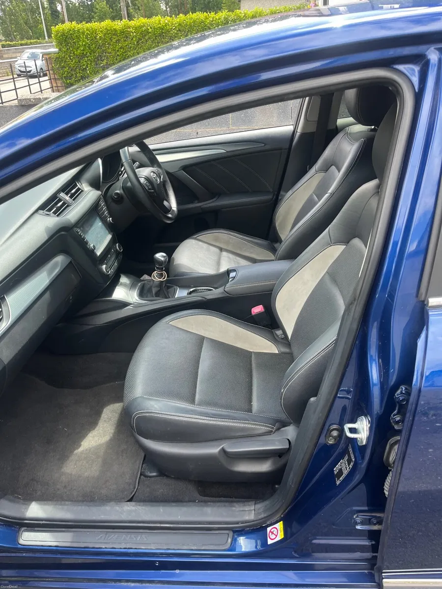 Toyota Avensis 2017 - Image 3