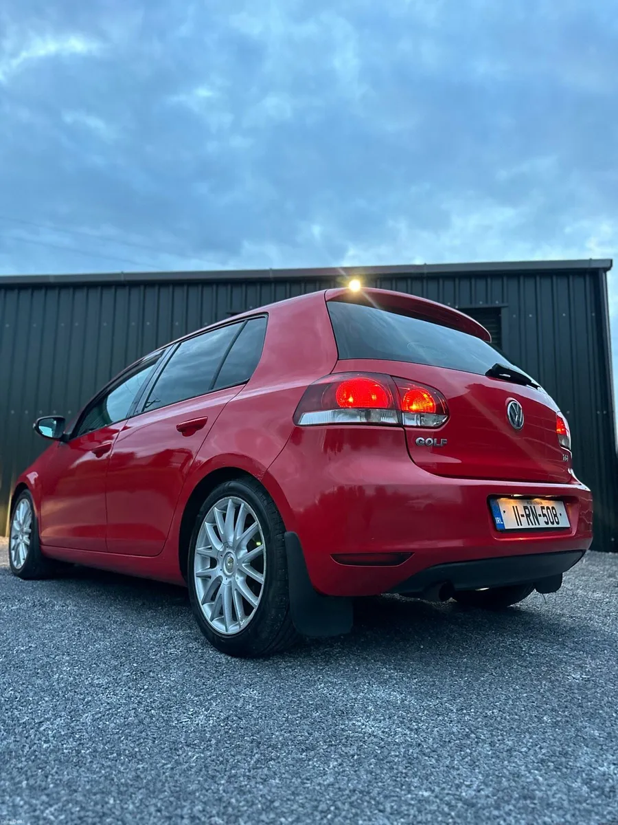 Volkswagen Golf MK6 HIGHLINE 1.6TDI - Image 4