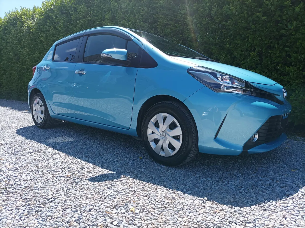 Toyota Yaris 1.3 Petrol Automatic, 2016 - Image 1