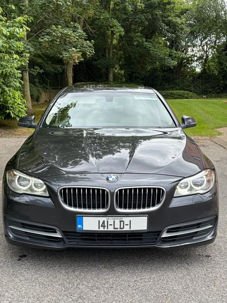 F10 525D TWIN TURBO  LOW KM NEW NCT 5/27 - Image 1