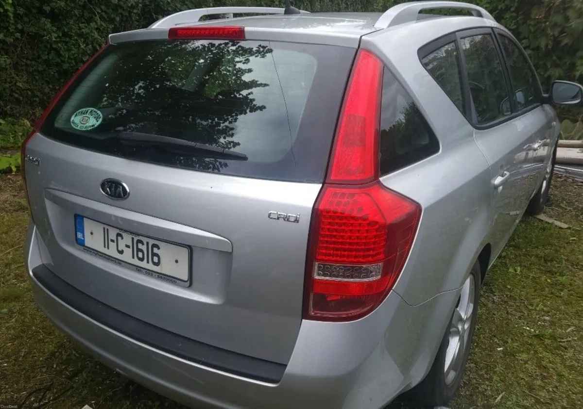 Kia Ceed 2011 - Image 4