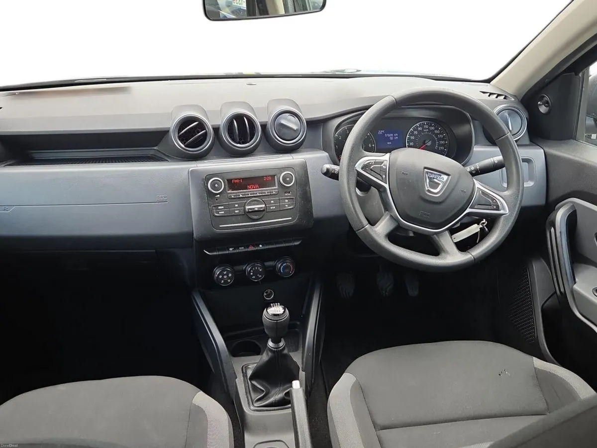 Dacia Duster Blue dCi 115 Essential - Image 2