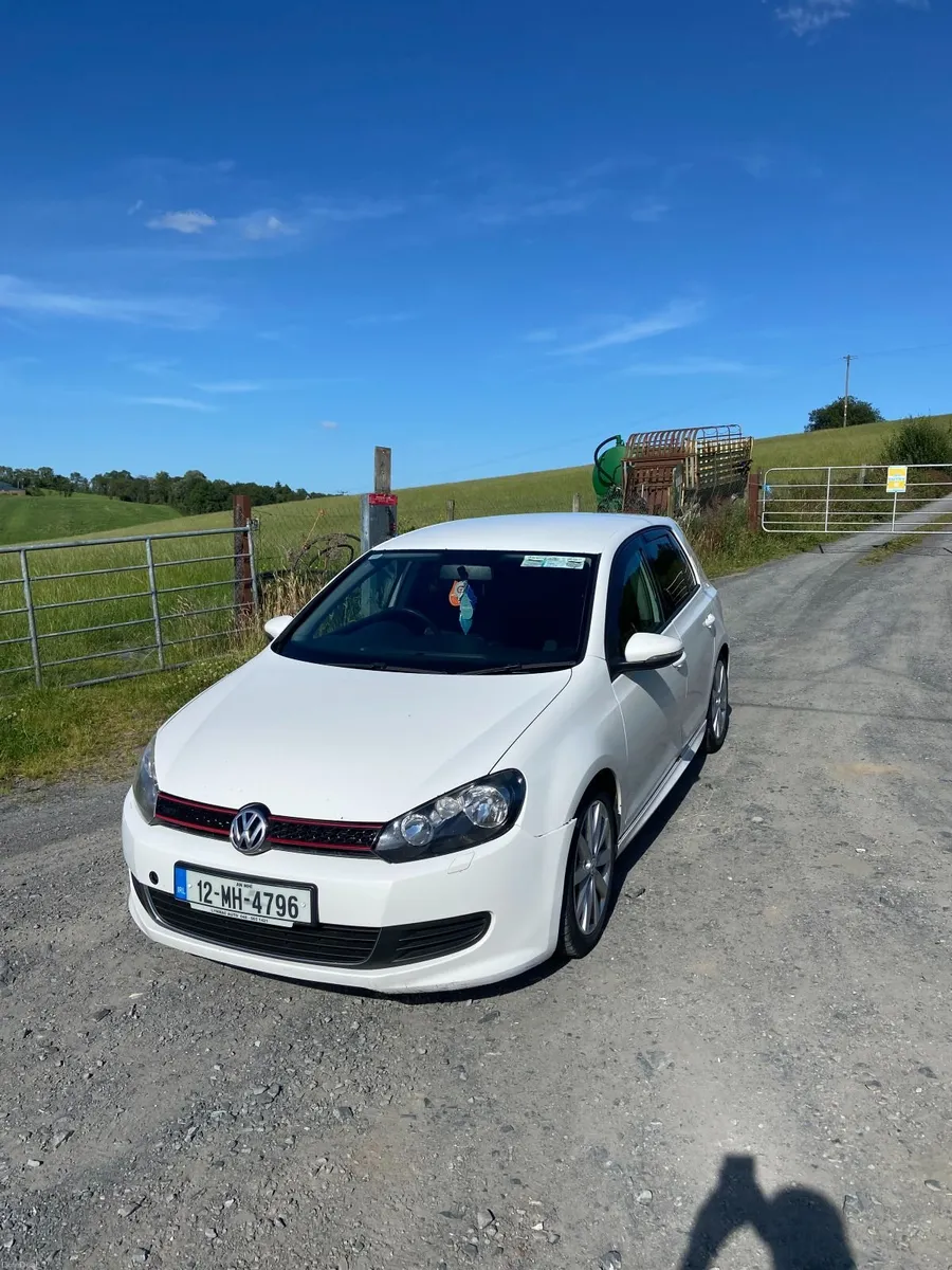 Volkswagen Golf 2012 - Image 1