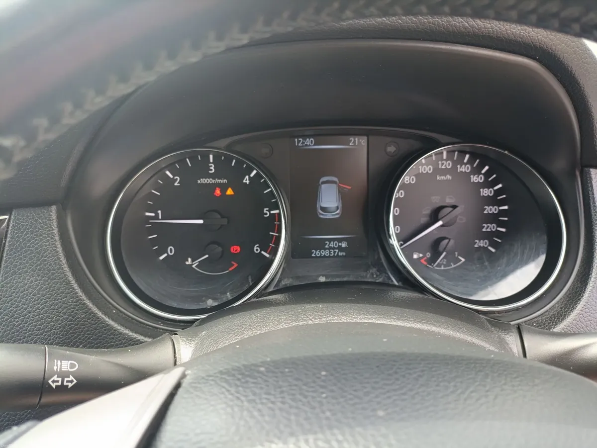 Nissan Qashqai 2016 - Image 2