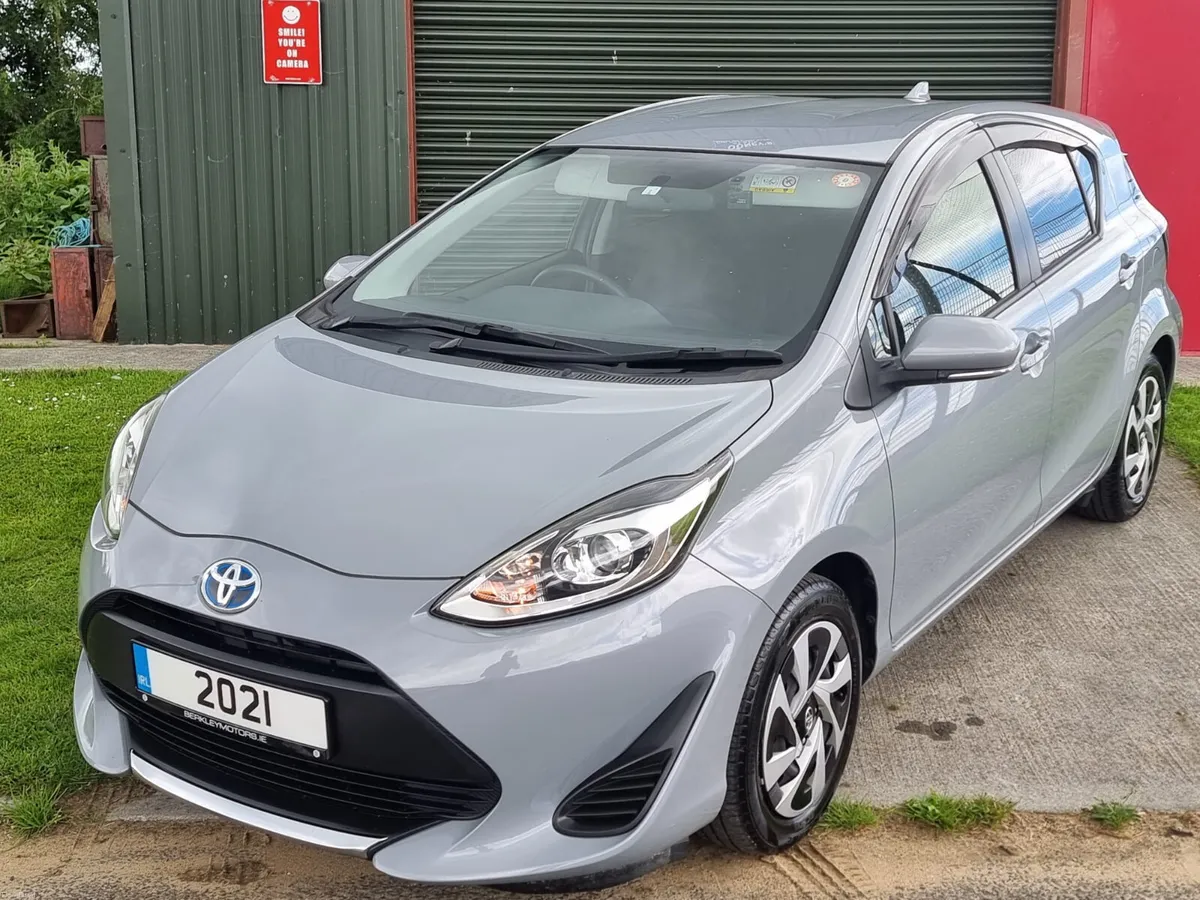2021 TOYOTA AQUA AUTO HYBRID 1YR WARRANTY €14,900 - Image 1