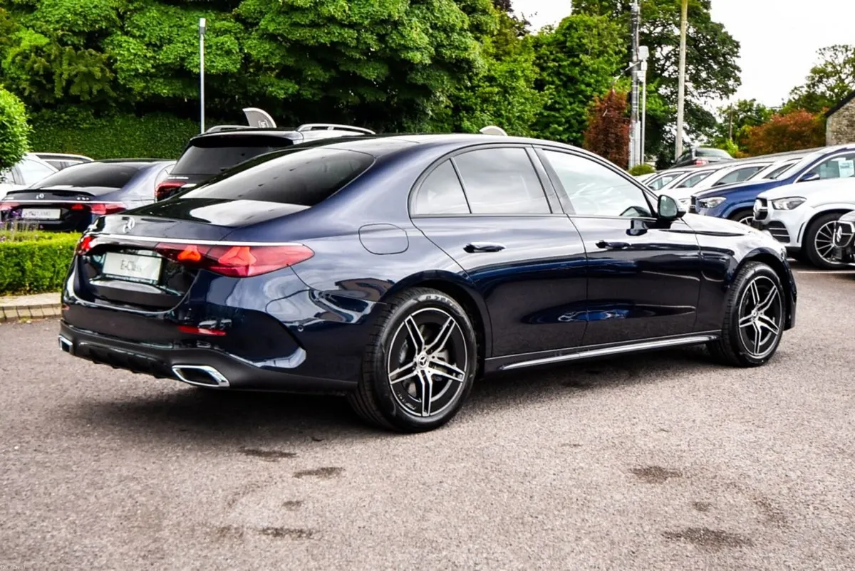 Mercedes-Benz E-Class E300de AMG Night Pack NEW 26 - Image 2