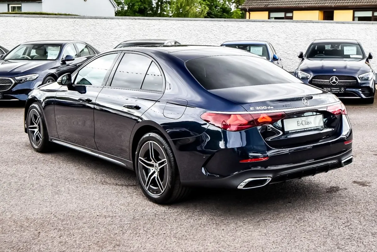Mercedes-Benz E-Class E300de AMG Night Pack NEW 26 - Image 4