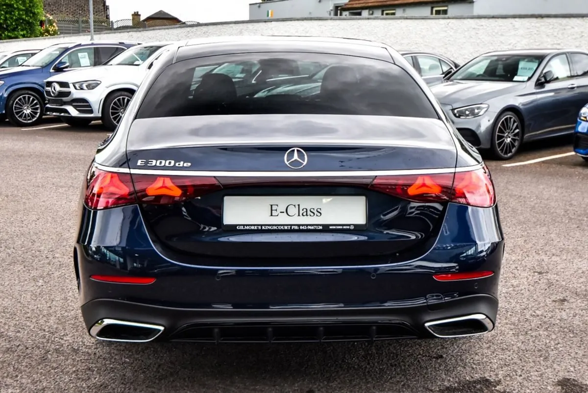 Mercedes-Benz E-Class Demo E300de AMG Night Pack - Image 6