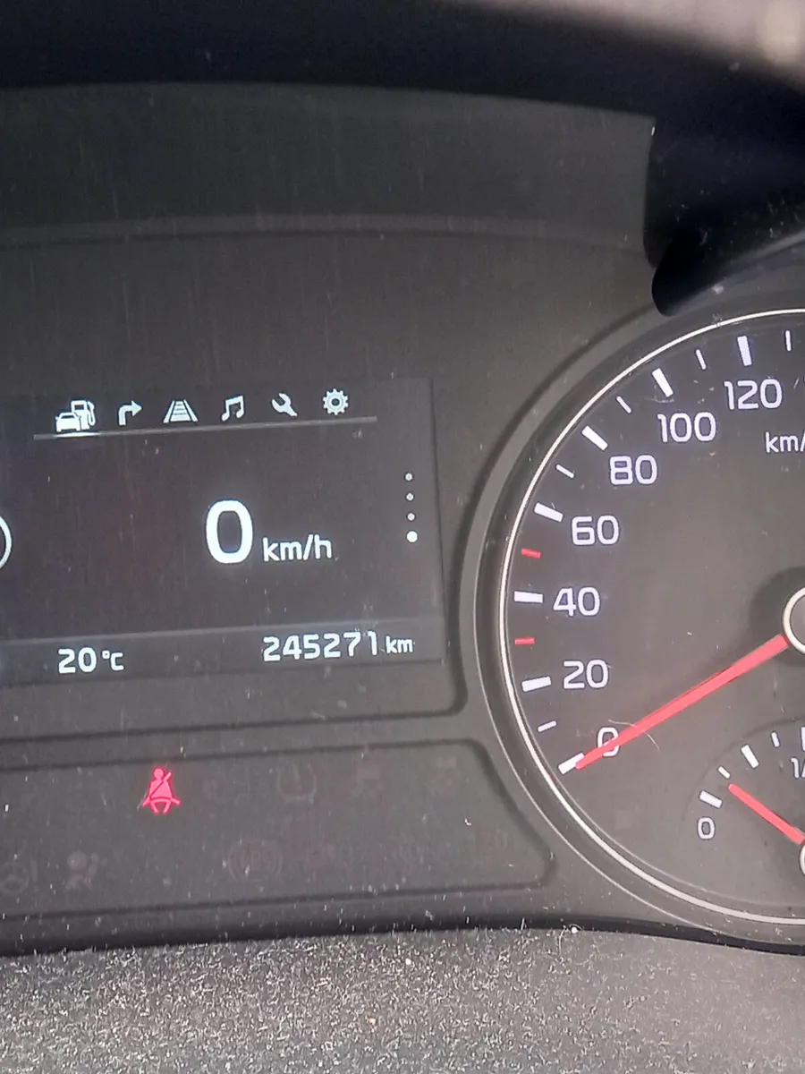 2017 Kia Optima 1.7 Diesel - Image 2