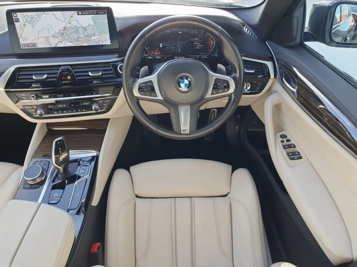 BMW 5-Series 520d xDrive M Sport Saloon - Image 5