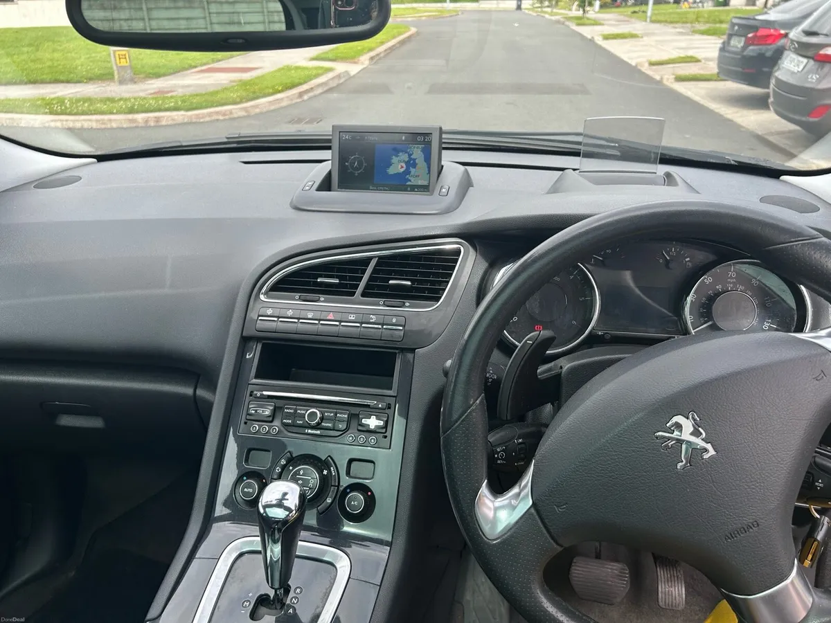 2014 Peugeot 5008 1.6 E-HDI Automatic - Image 4