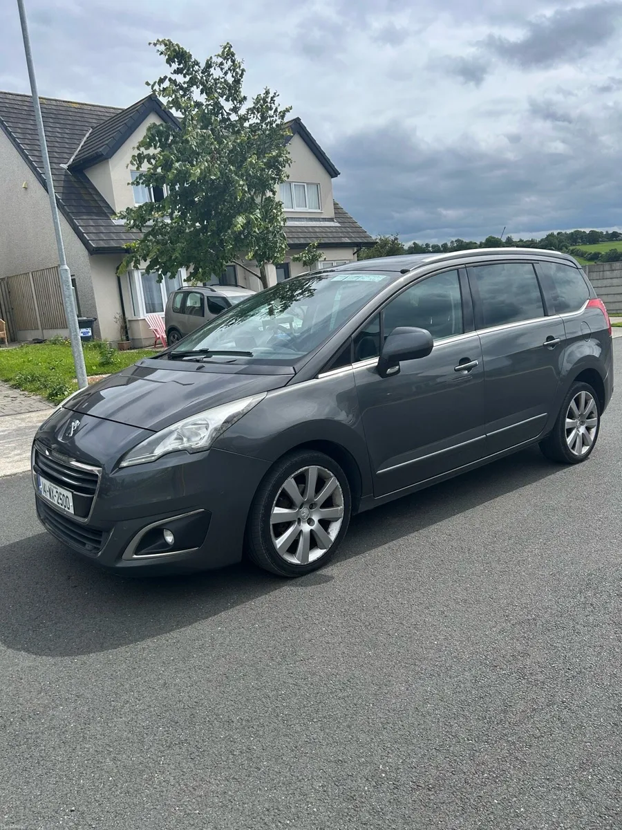 2014 Peugeot 5008 1.6 E-HDI Automatic - Image 5