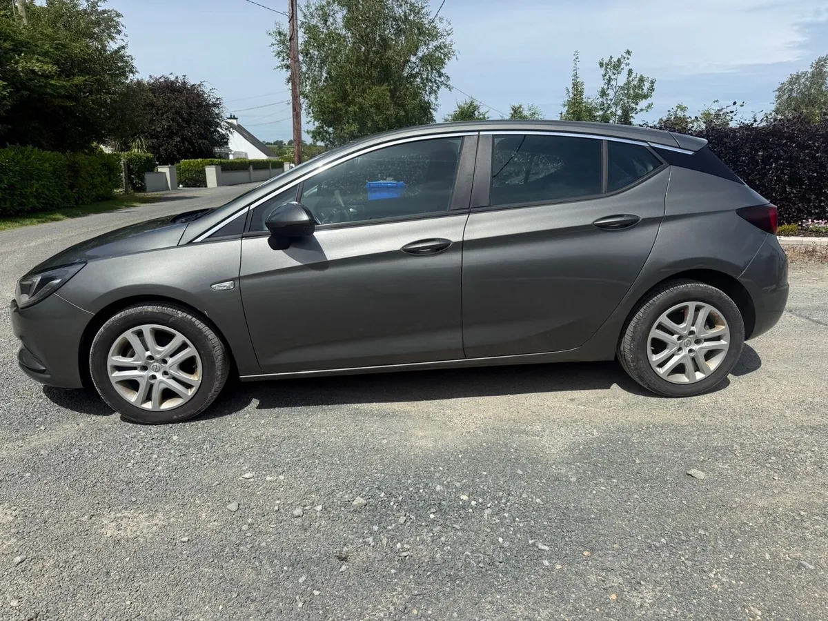 Opel Astra 1.6 diesel 2017 - Image 4