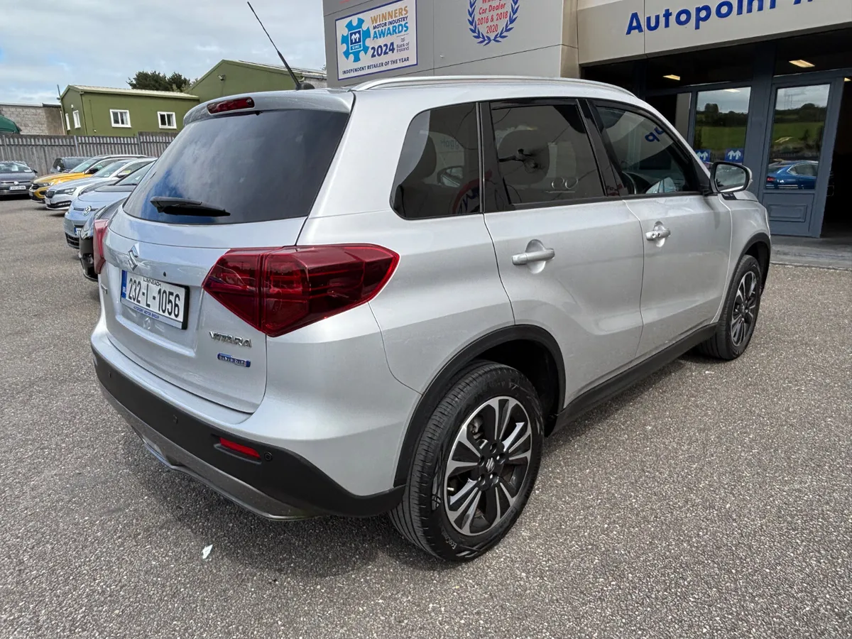 1.4 Mild Hybrid SZ5 MT GLS - SAVE €2000 - Image 3