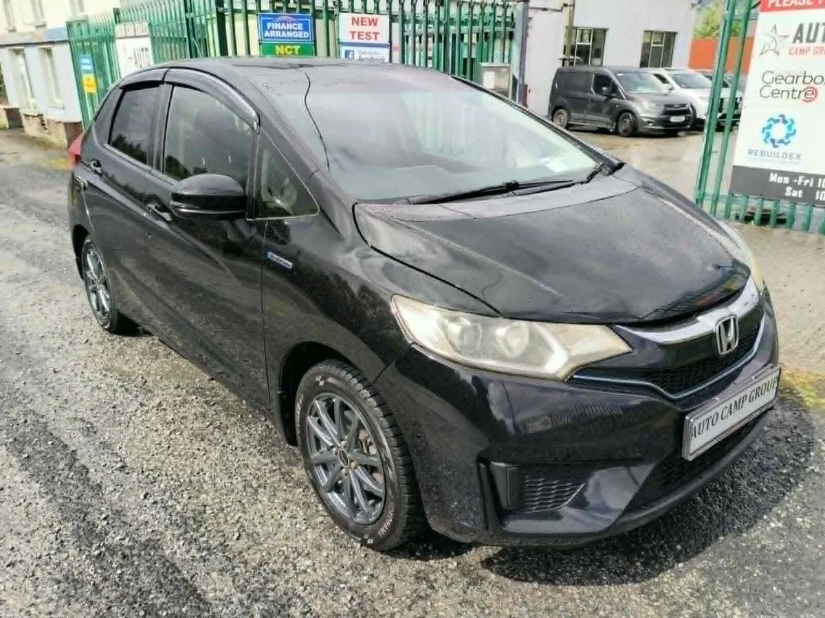 Honda Fit Petrol Hybrid 1.5 L - Image 1