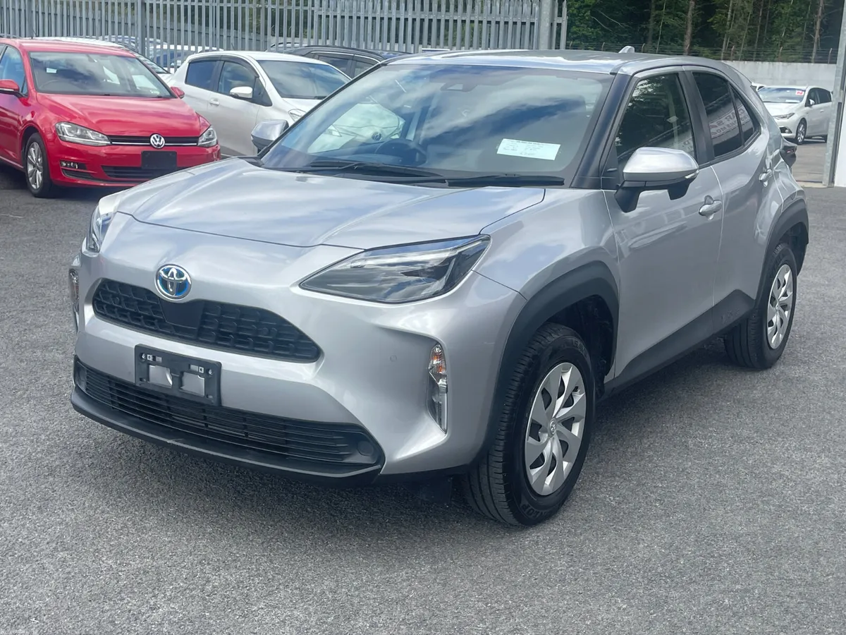 TOYOTA YARIS CROSS - Image 3