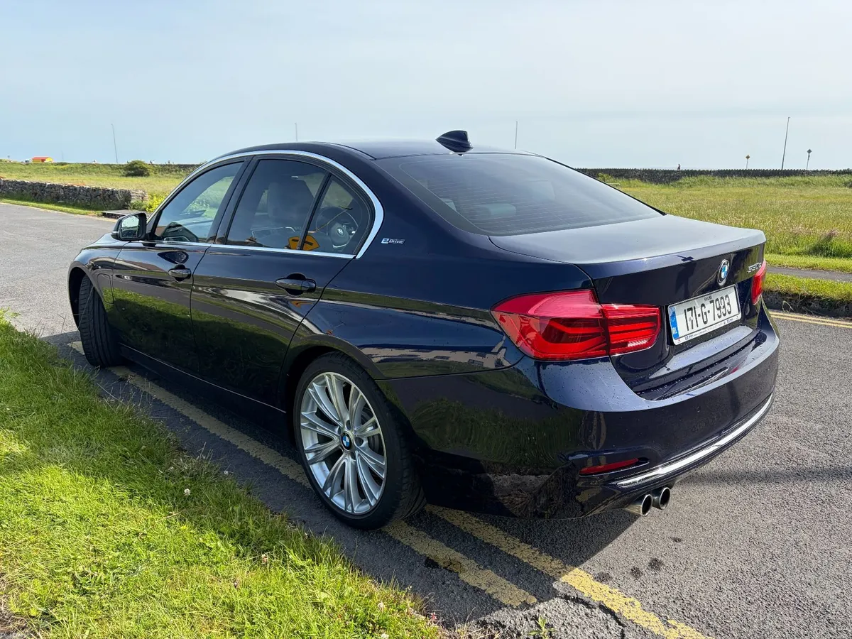 BMW 3-Series 2017 - Limited Edition Car 40/100 - Image 4