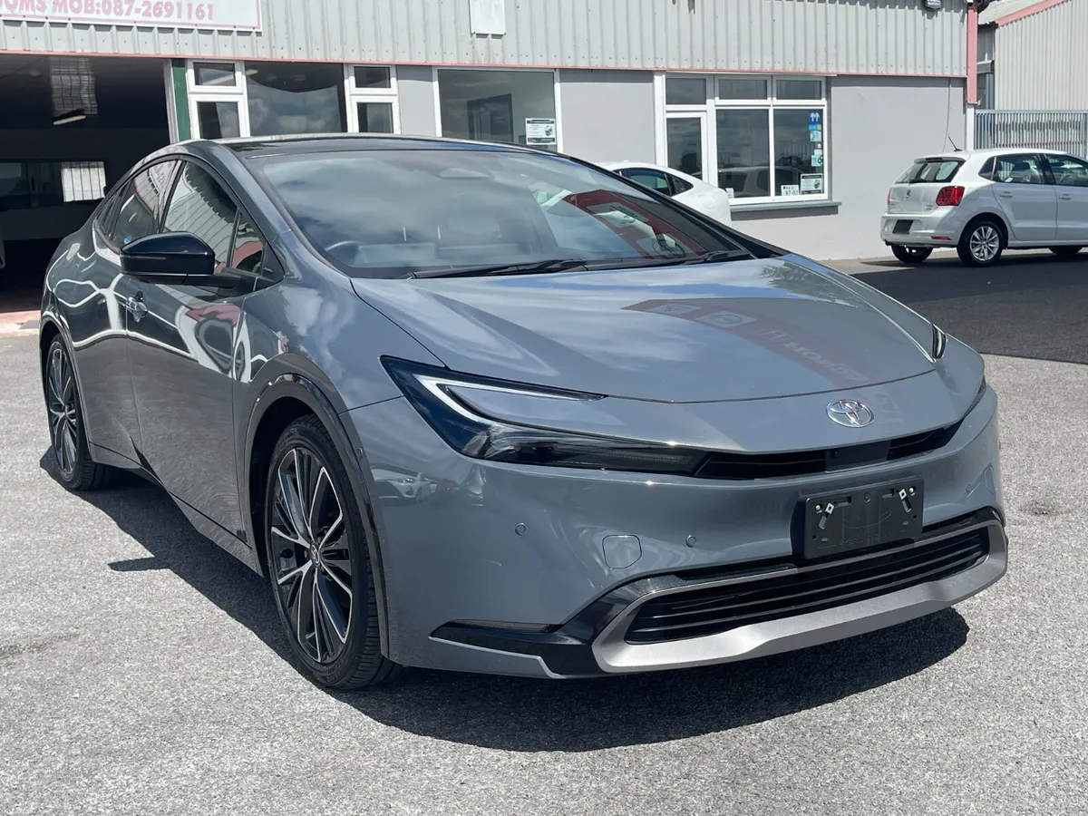 2023-1 Toyota Prius - Image 1
