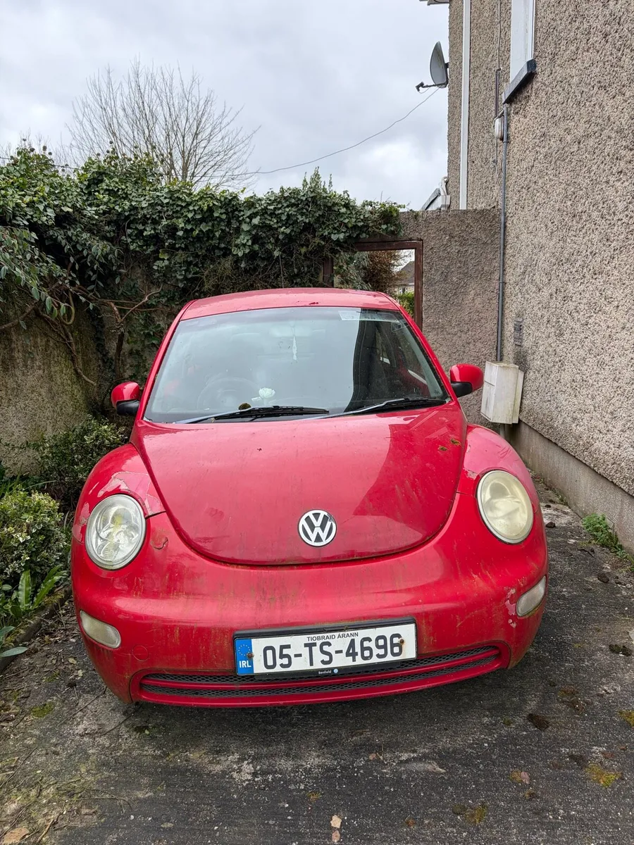 Volkswagen Beetle 2005 - Image 1