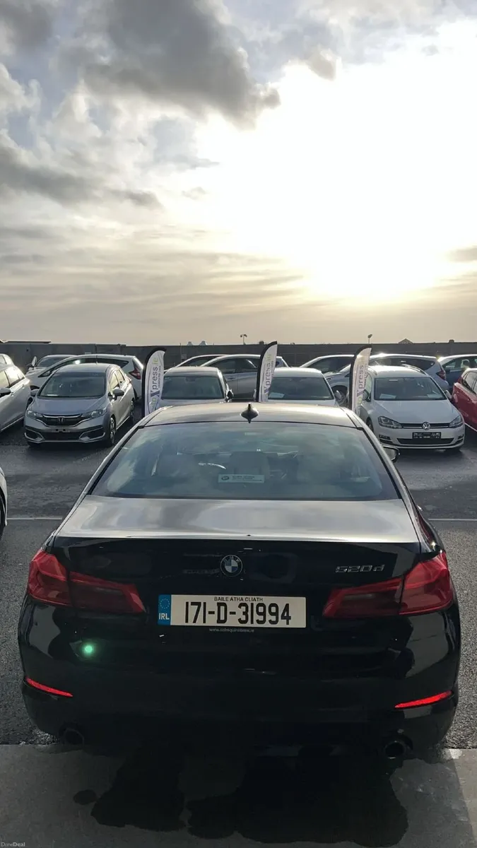 BMW 5-Series 2017 - Image 2