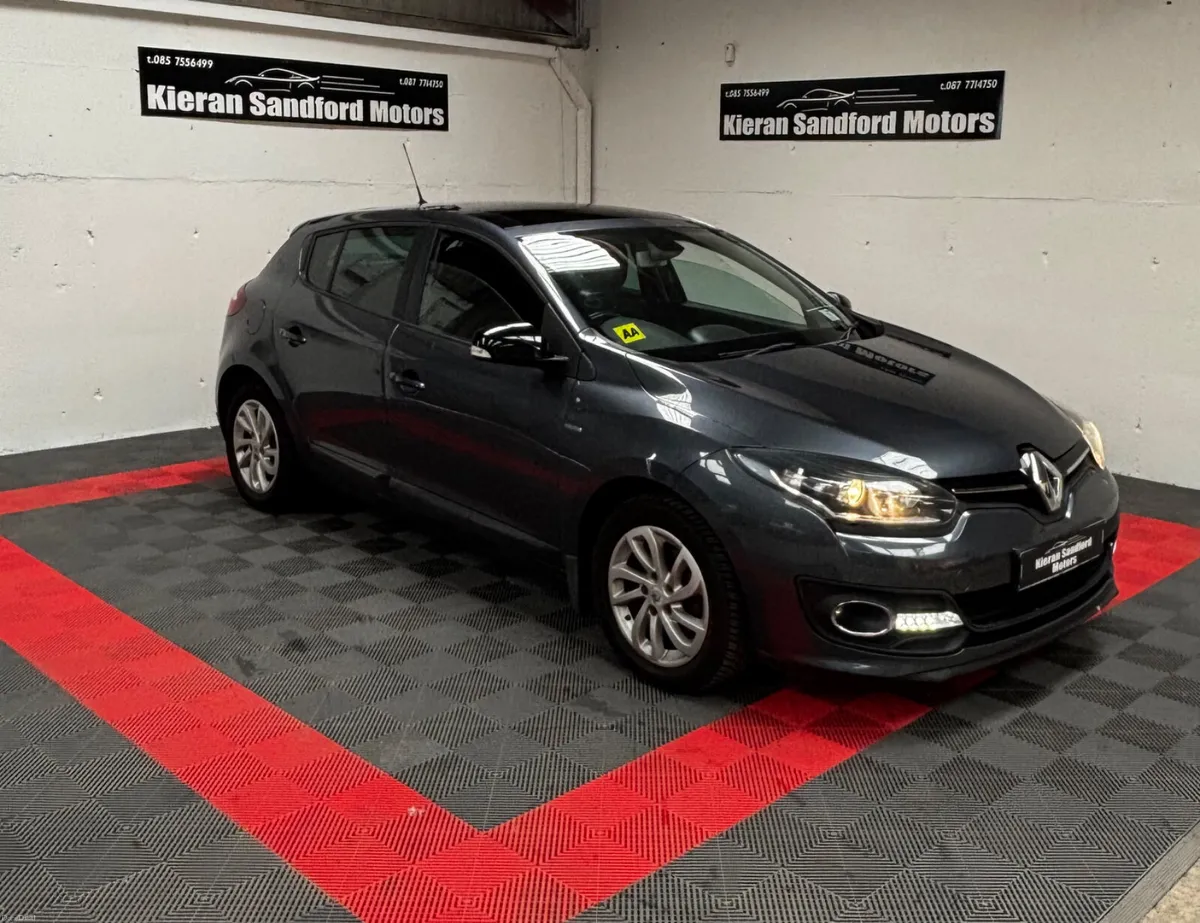2015 - Renault Megane - Image 4