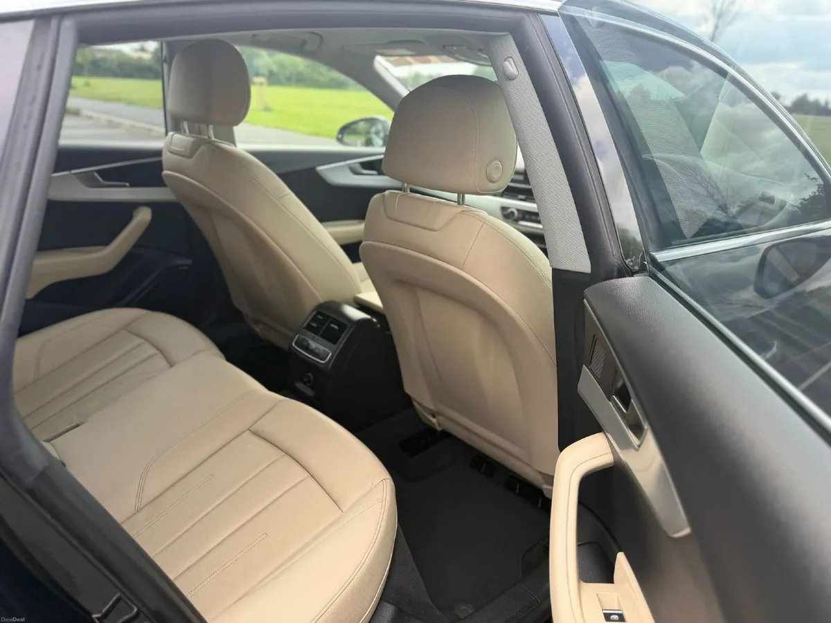 Audi A5 2017 - Image 2