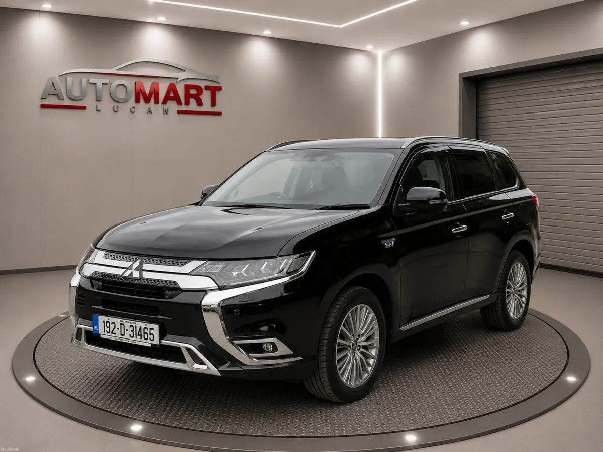 Mitsubishi Outlander 2019 2.4 Plug In Hybrid - Image 3