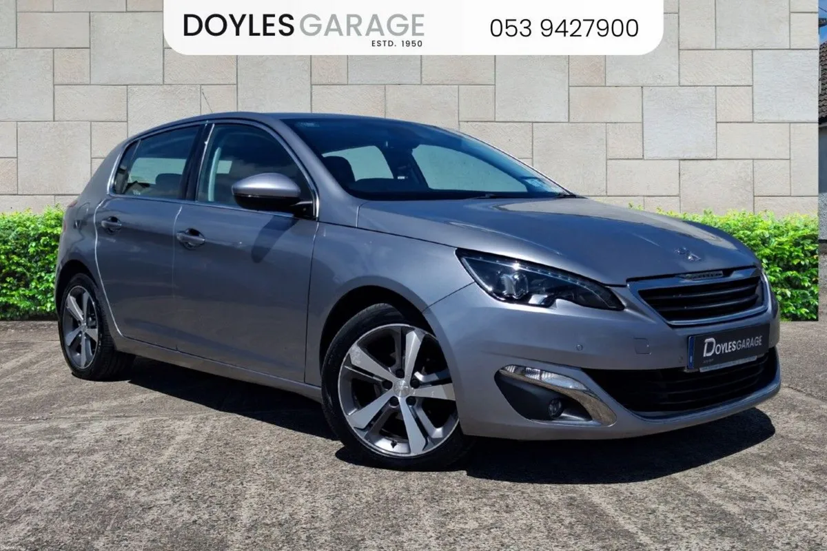 Peugeot 308 Allure 1.6 Blue HDi 100bhp *PRIVATE SA - Image 1