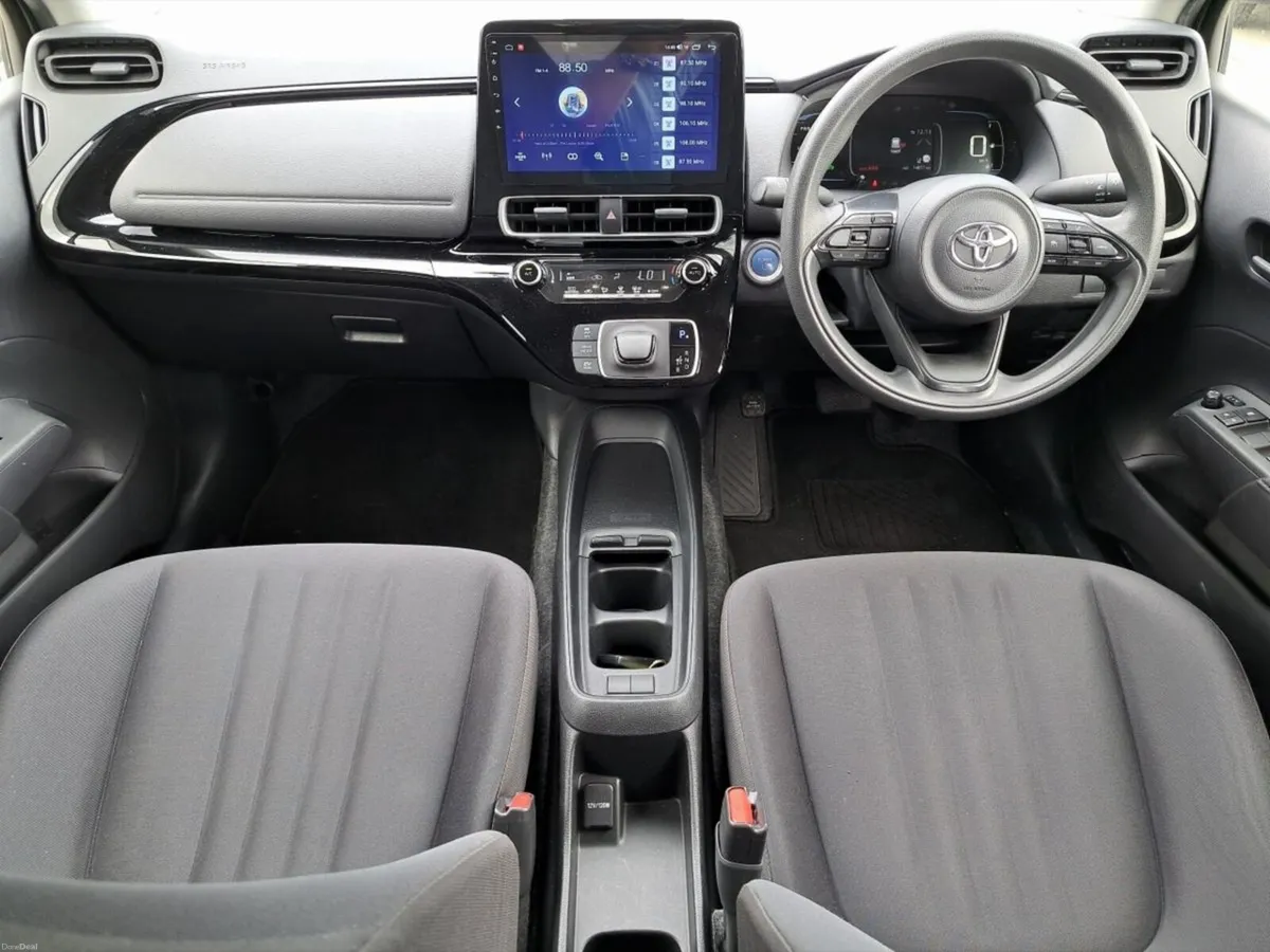 Toyota Aqua X HYBRID AUTO - Image 4