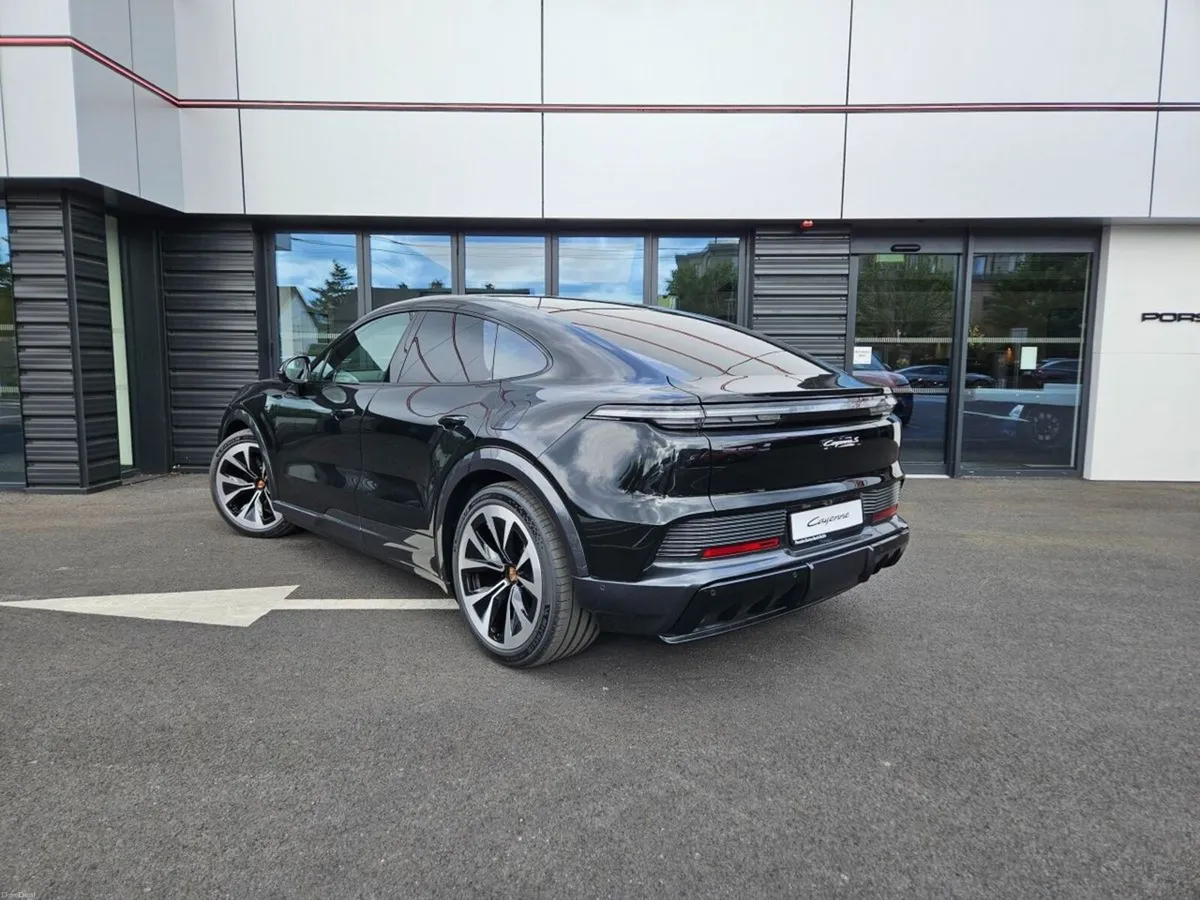 Porsche Cayenne S Coupe Electric - Image 2