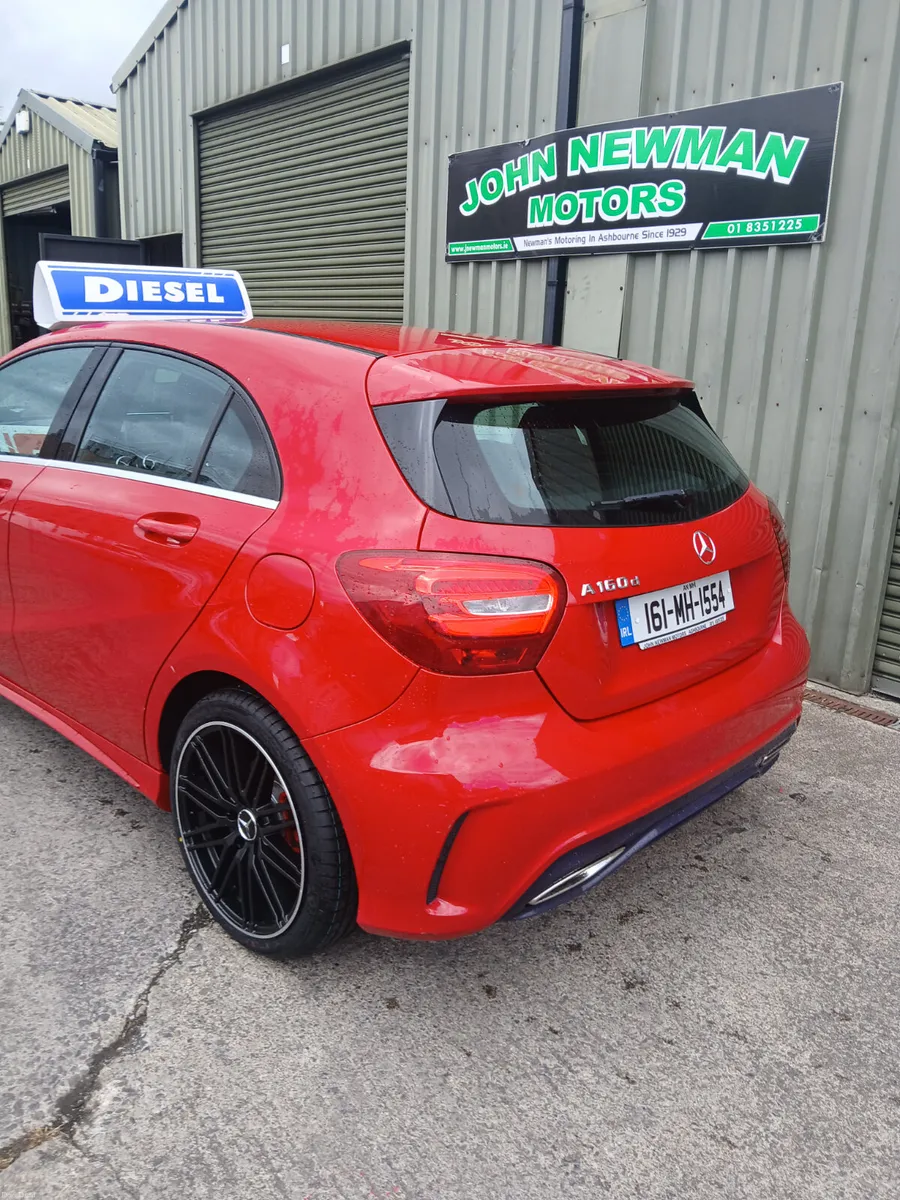 Mercedes-Benz A-Class auto diesel 2016 low mls - Image 2