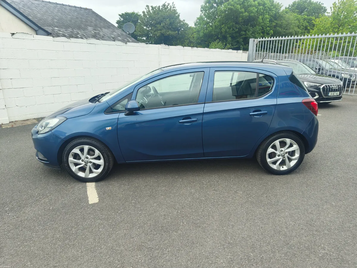 Opel Corsa Excite 1.4 Automatic - Image 5