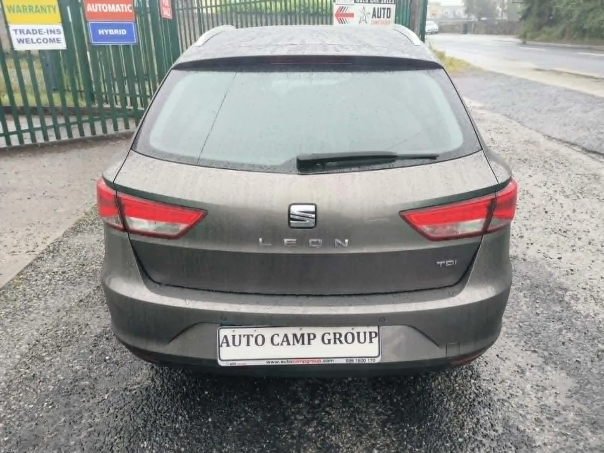 SEAT Leon 1.6 TDI Estate - Image 6