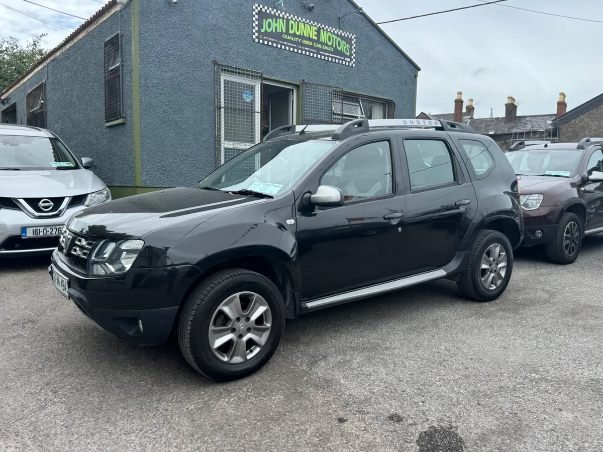 Dacia Duster Lovely high driving position - Image 1