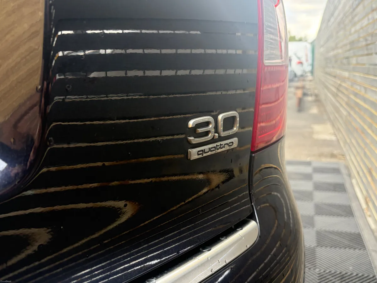 Audi A4 Avant 3.0 V6 Petrol w Sunroof - Image 5