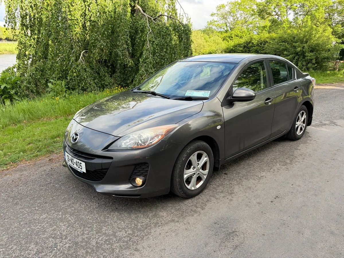131 Mazda 3 , 1.6 DIESEL. NEW NCT 05/2027 - Image 2